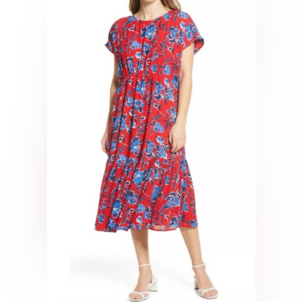 NWT Halogen Midi Dress Floral Size Medium Red Crepe Chiffon Tiered Stretch Waist - Picture 2 of 12